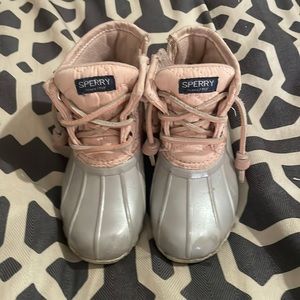 Used Pink Sperry Winter Boots - Size 8